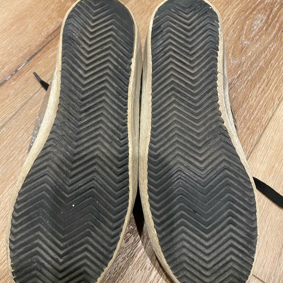 Golden goose - Picture 5 of 5